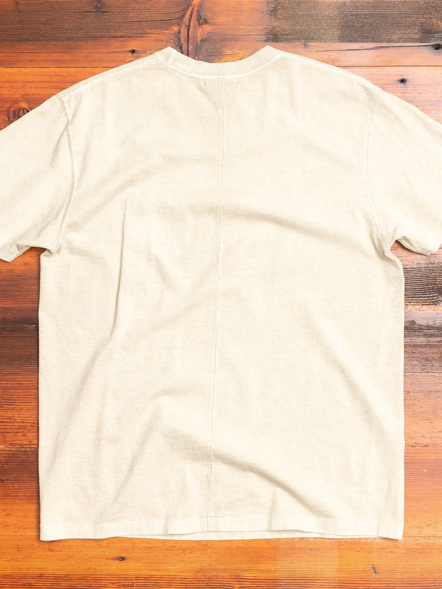 Loose Stitch Pocket Tee in Washed Dune