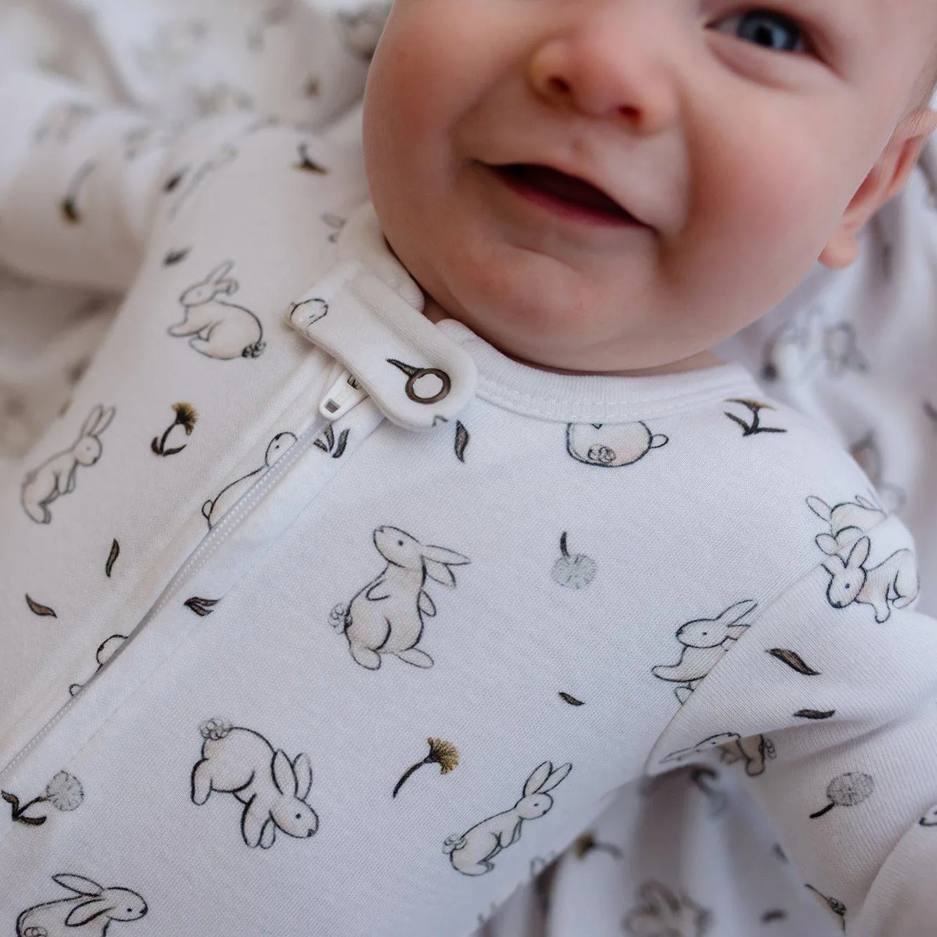 Lovedbaby - Organic 2-Way Zipper Footie - Bunny