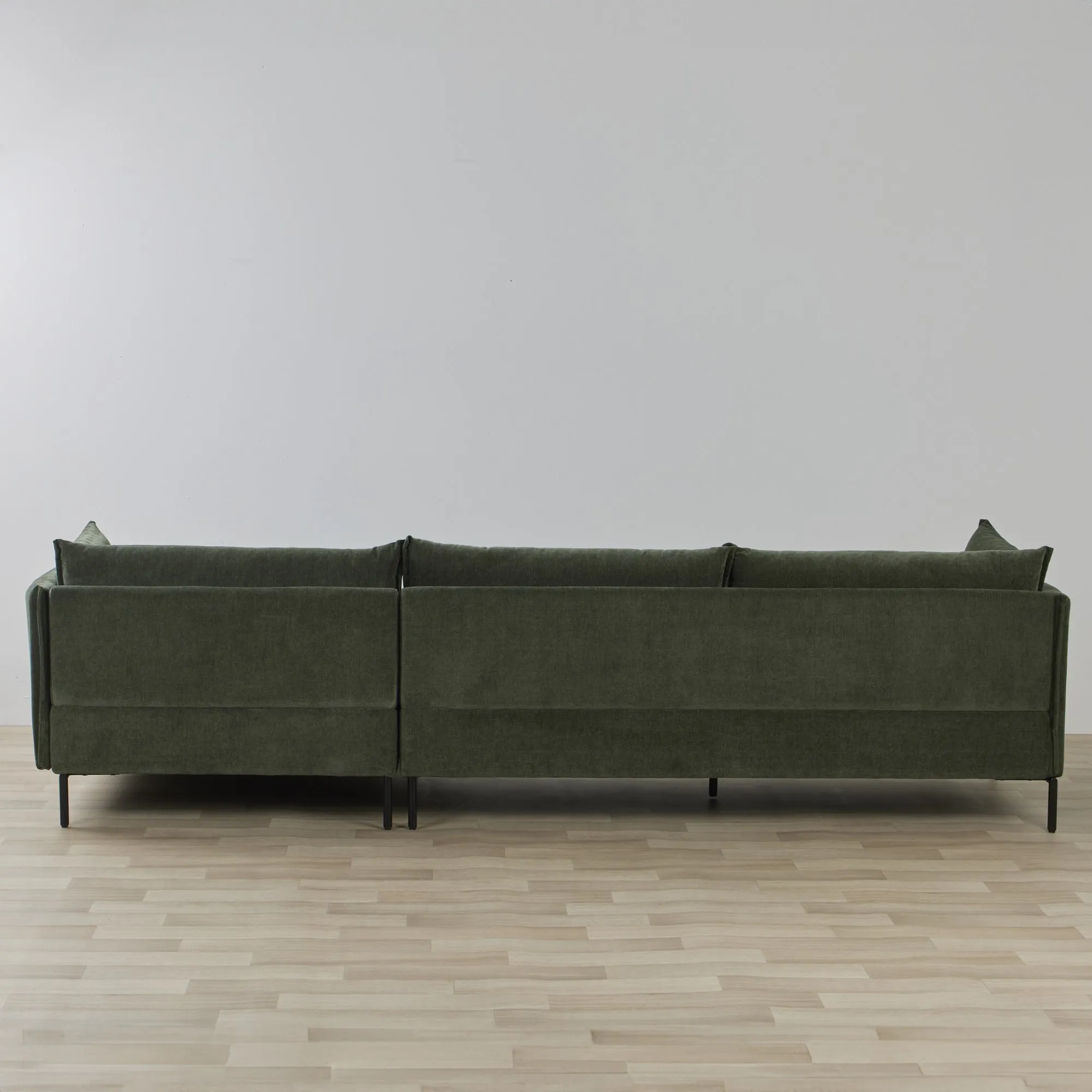 Lugo 3-Seat RH Chaise Sofa - Forest