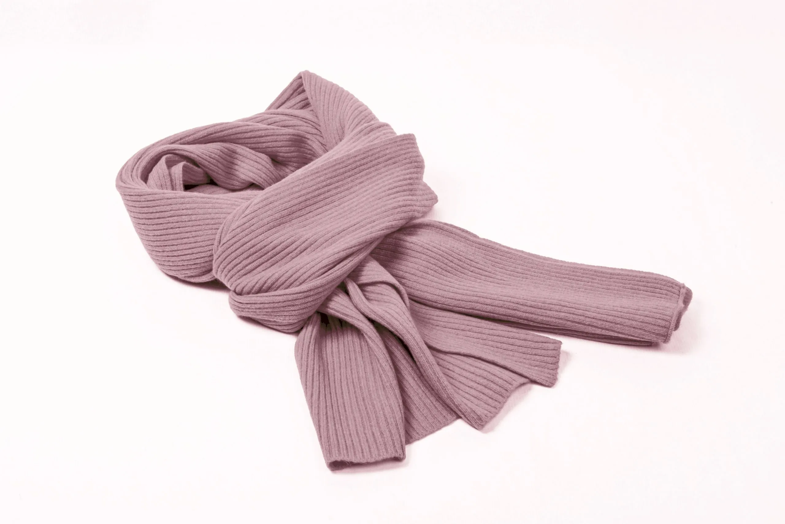 Luxurious Ribbed Cashmere Scarf