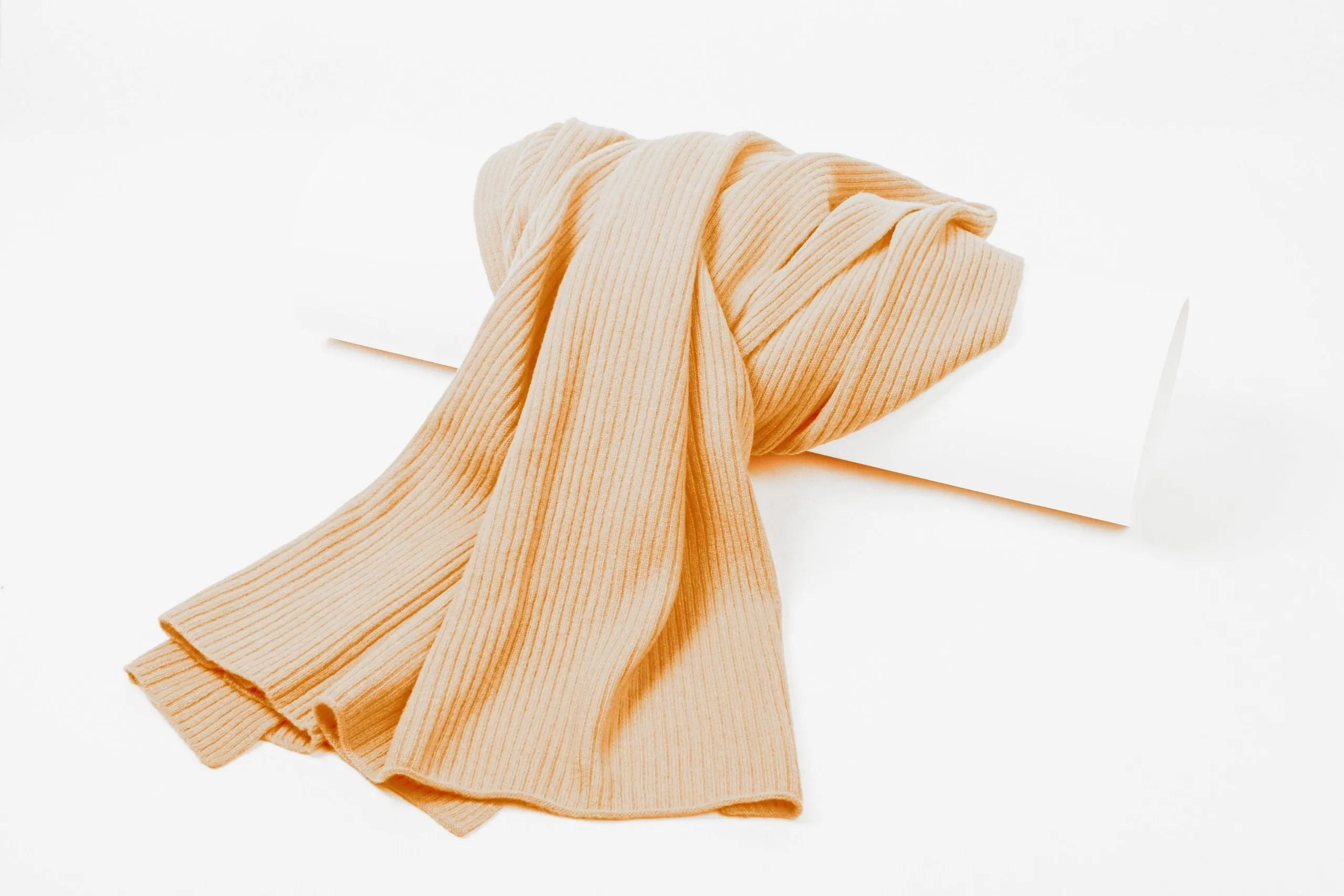Luxurious Ribbed Cashmere Scarf