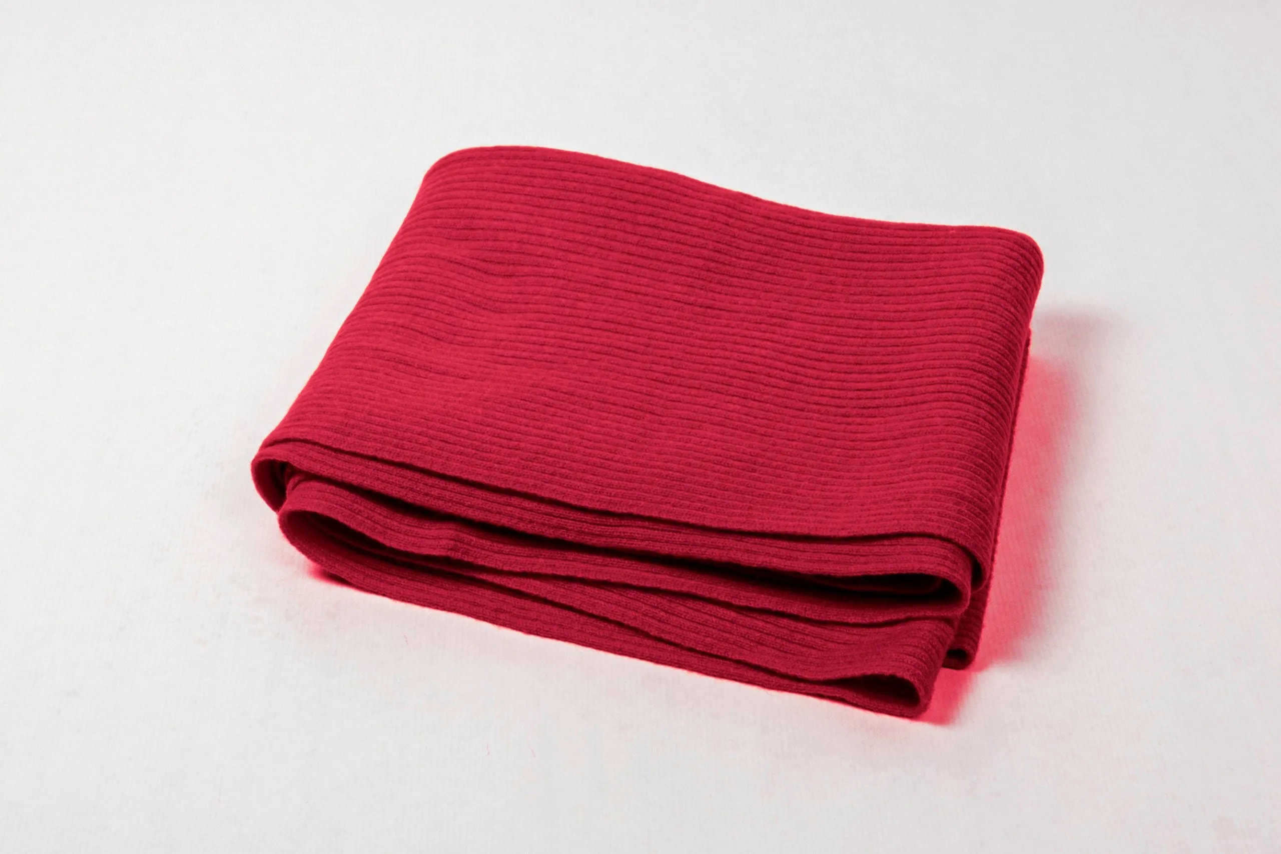 Luxurious Ribbed Cashmere Scarf