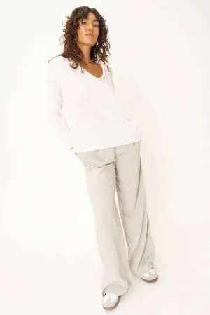 Mae Textured Relaxed V-Neck Long Sleeve - White