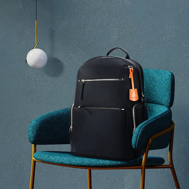 Martha™ DLX Daypack