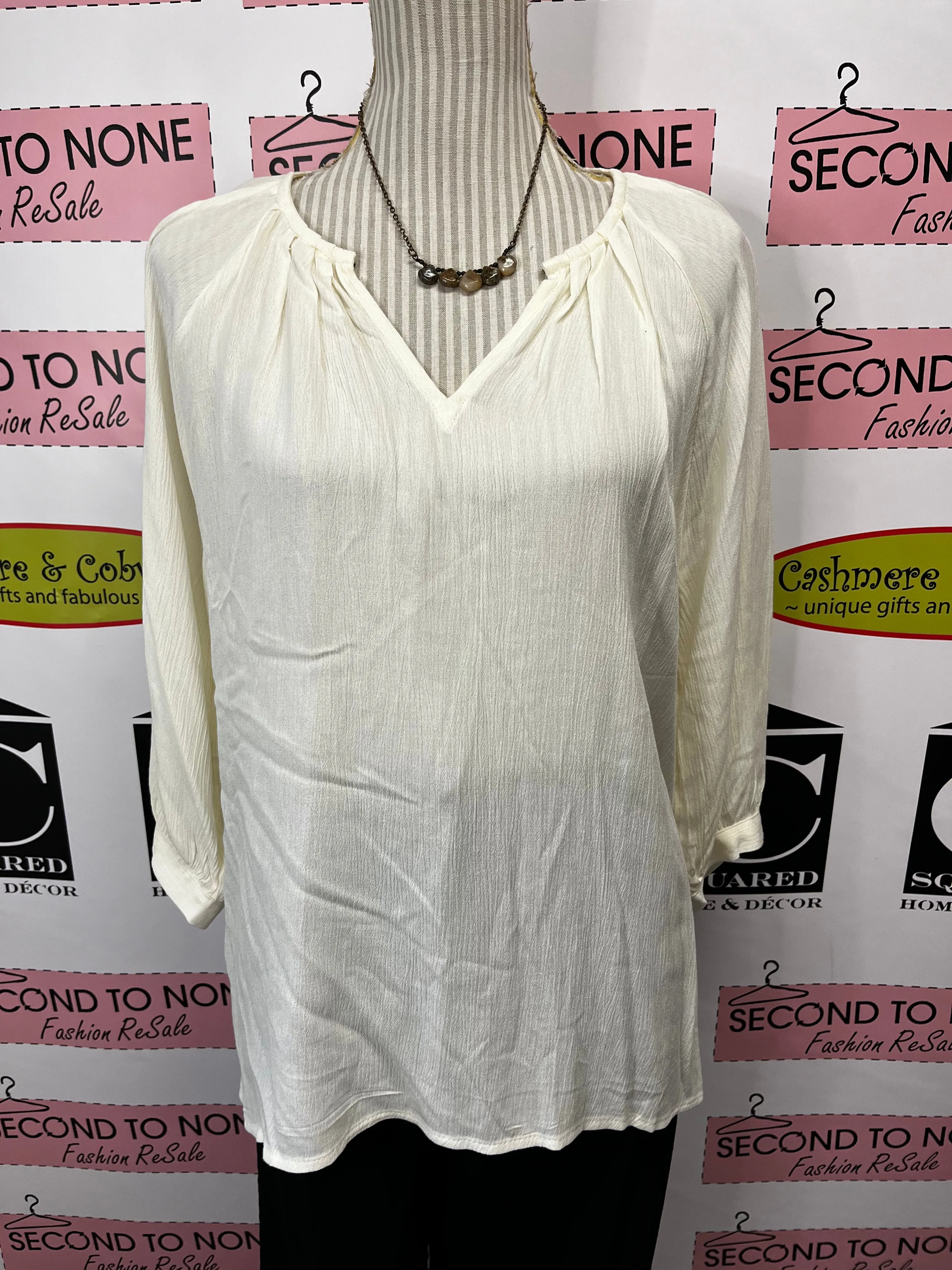 Maurices Cream Blouse (Size L)