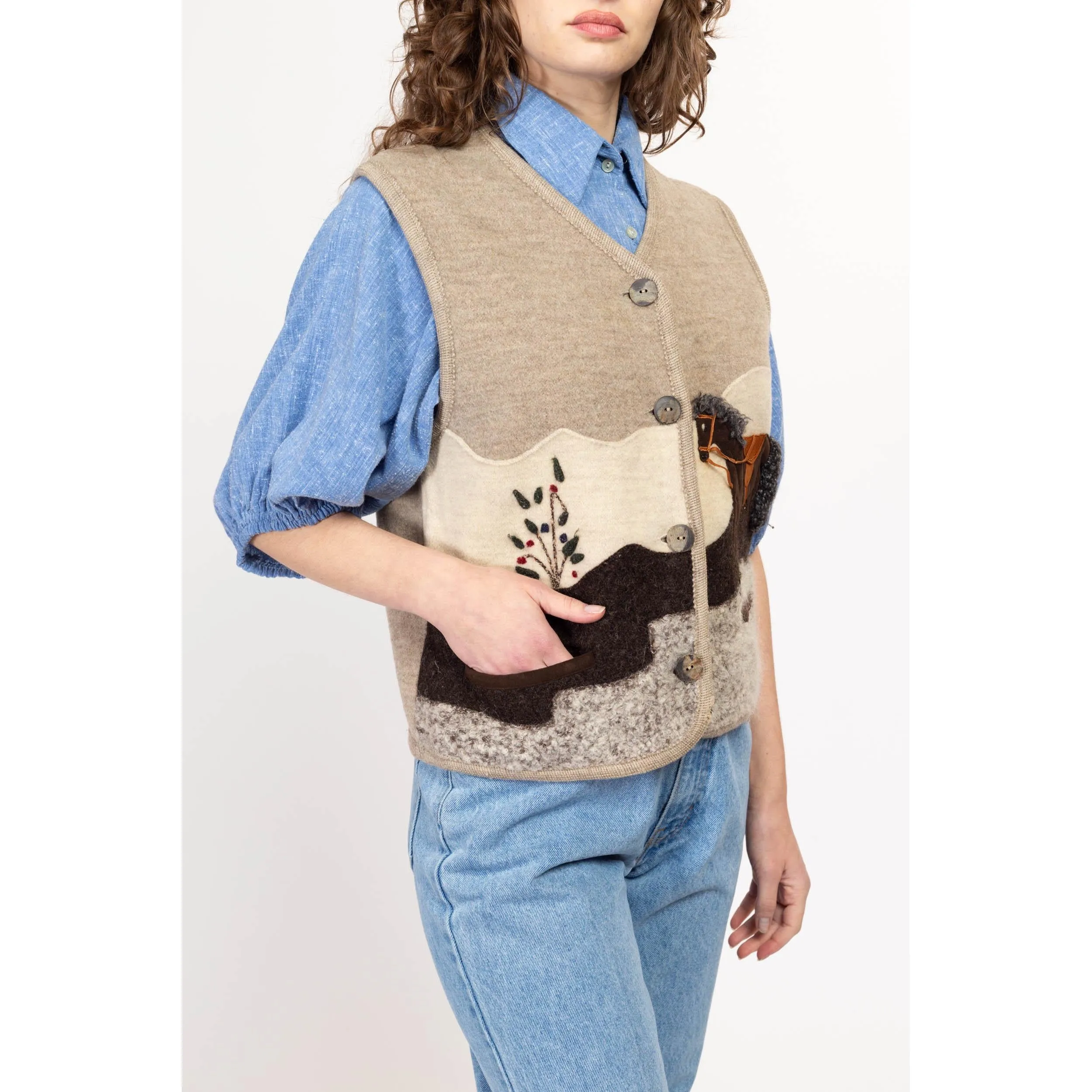 Medium 90s Giesswein Novelty Horse Patchwork Wool Sweater Vest