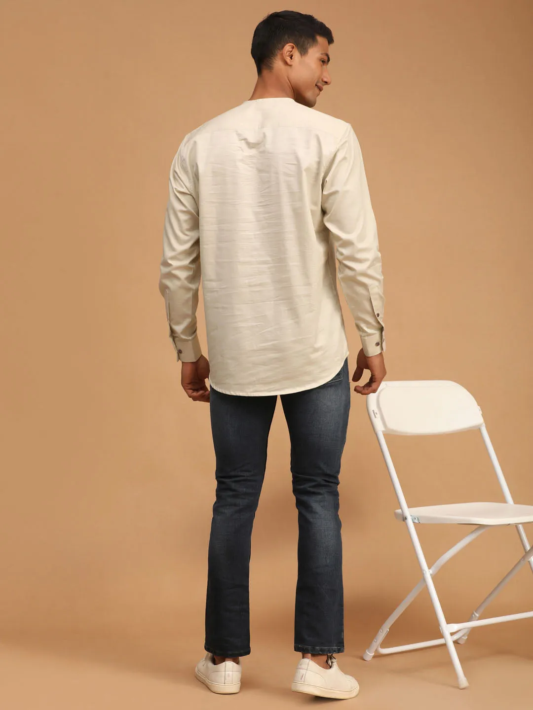 Men's Cream Cotton Blend Short Kurta - Vastramay