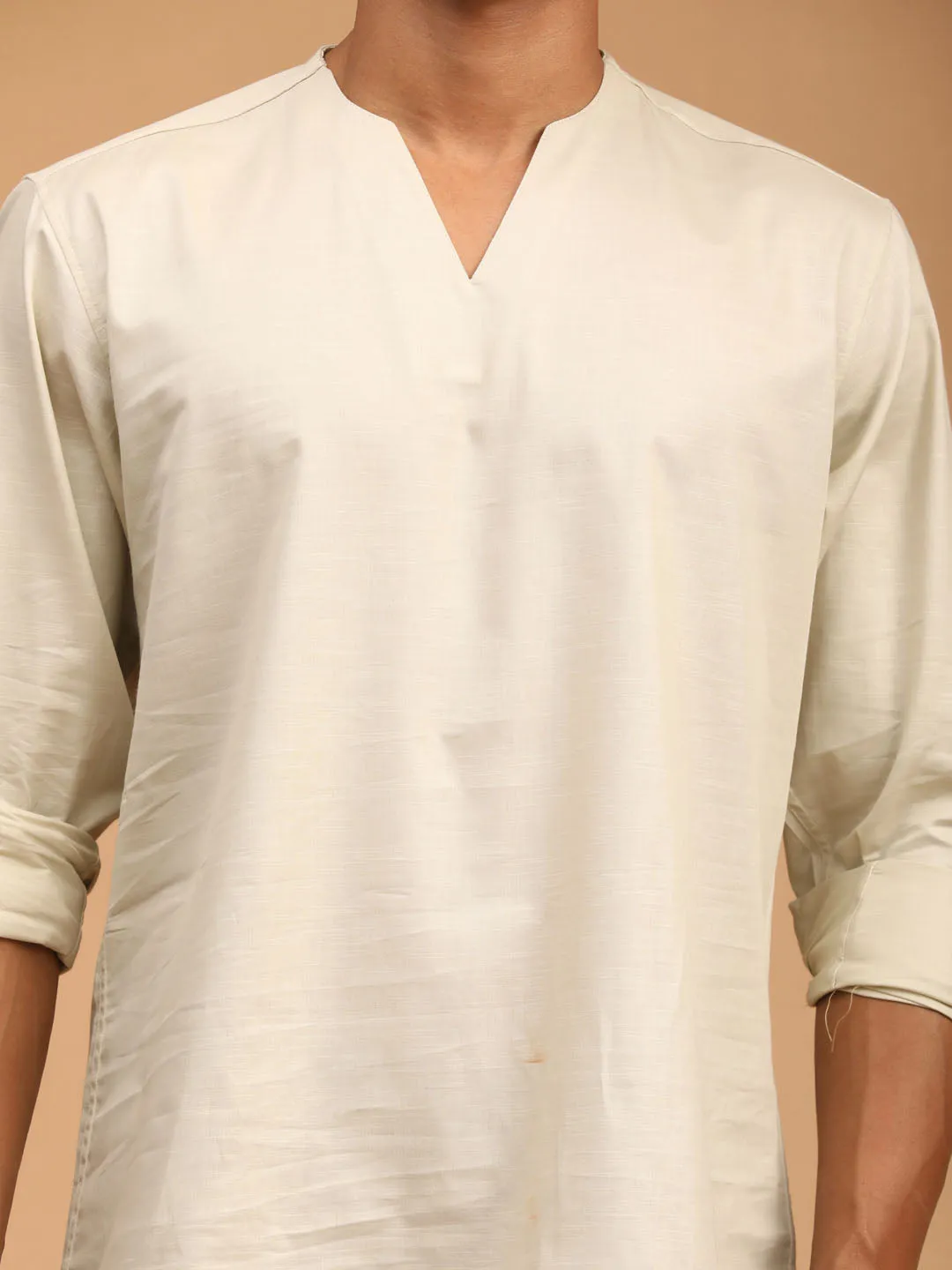 Men's Cream Cotton Blend Short Kurta - Vastramay