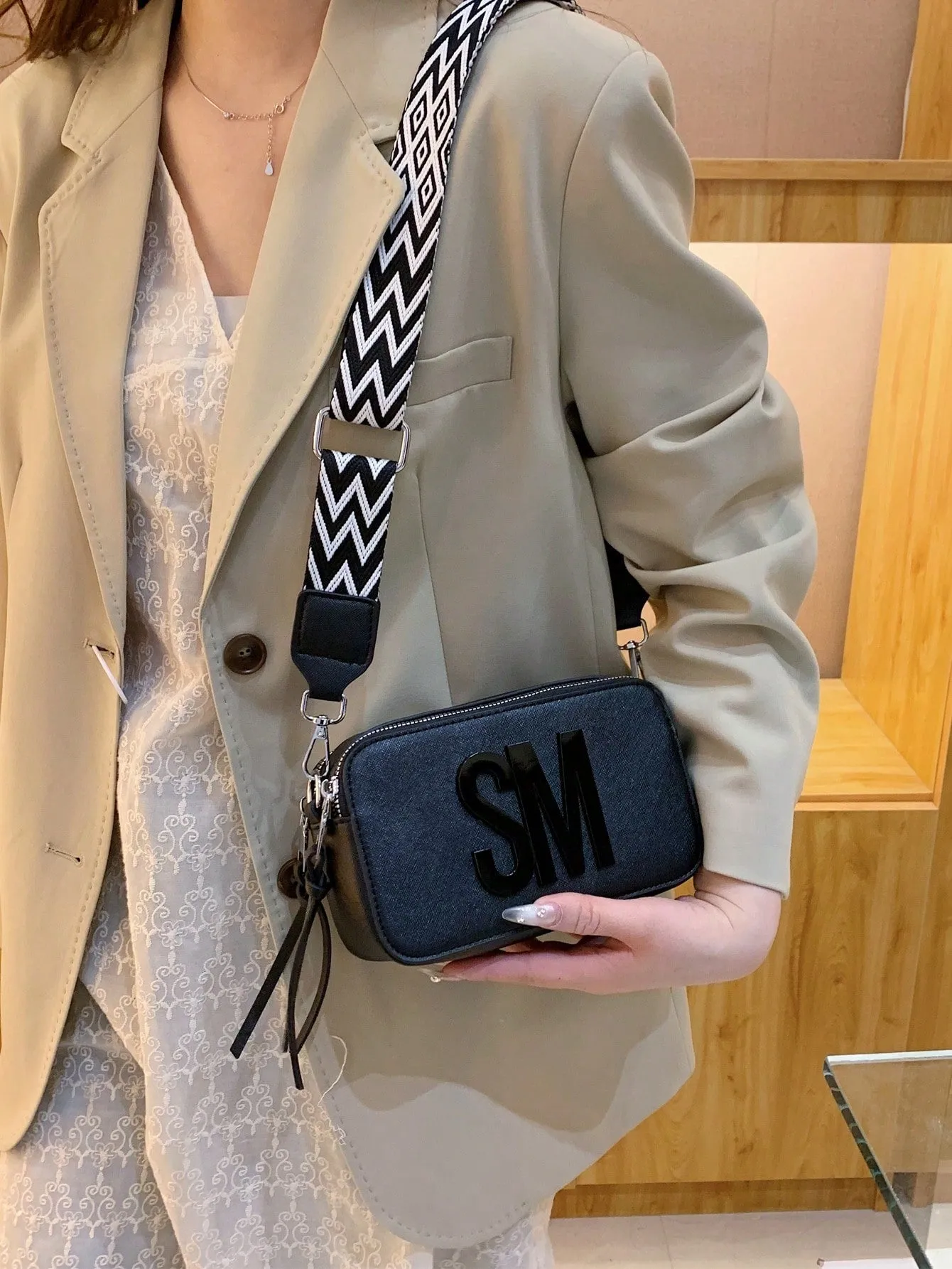 Mini Women's Solid Color Metal Accents Decorated Wide Strap Crossbody Box Bag