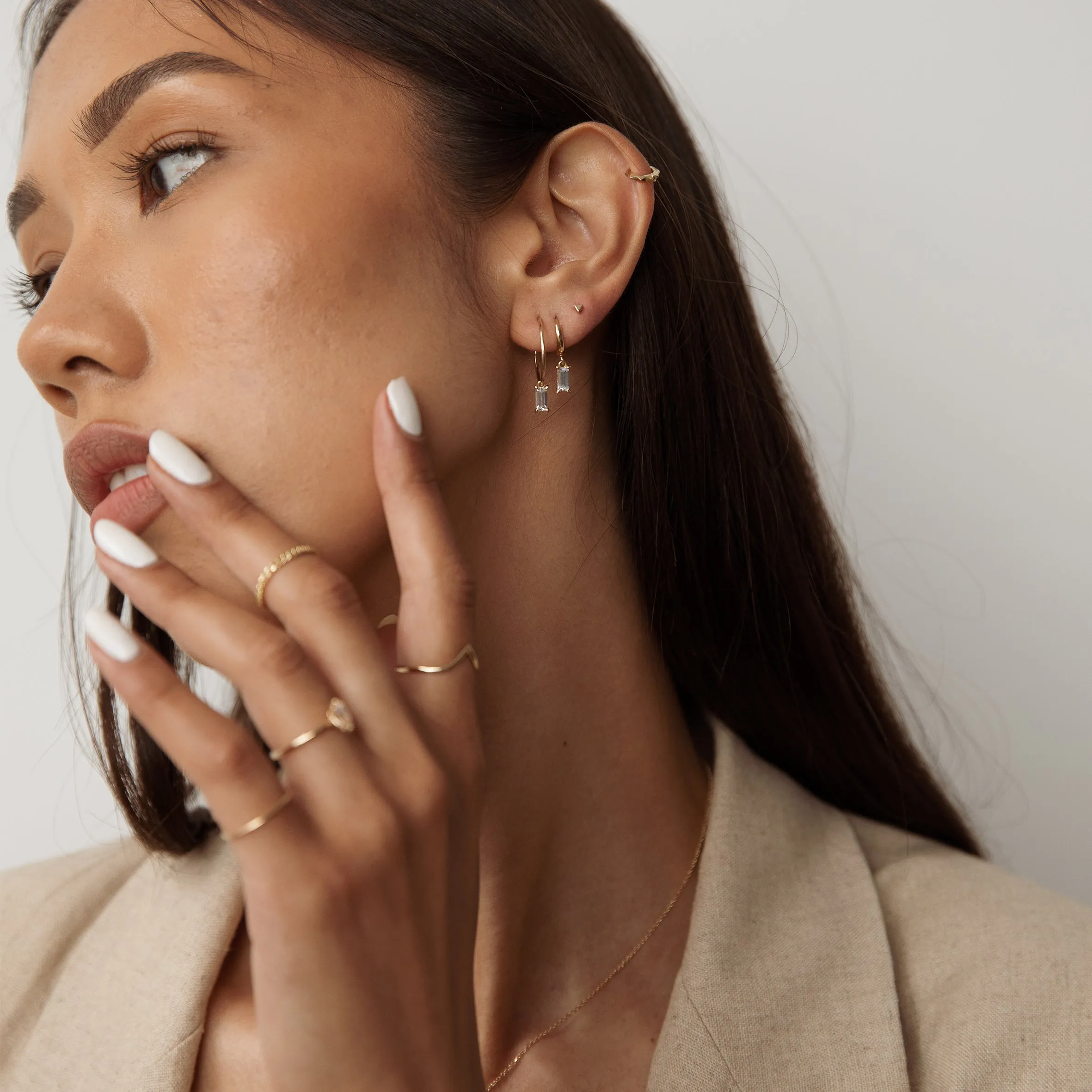 Minimal triangle Piercing (single) - 14K/ 18K Gold