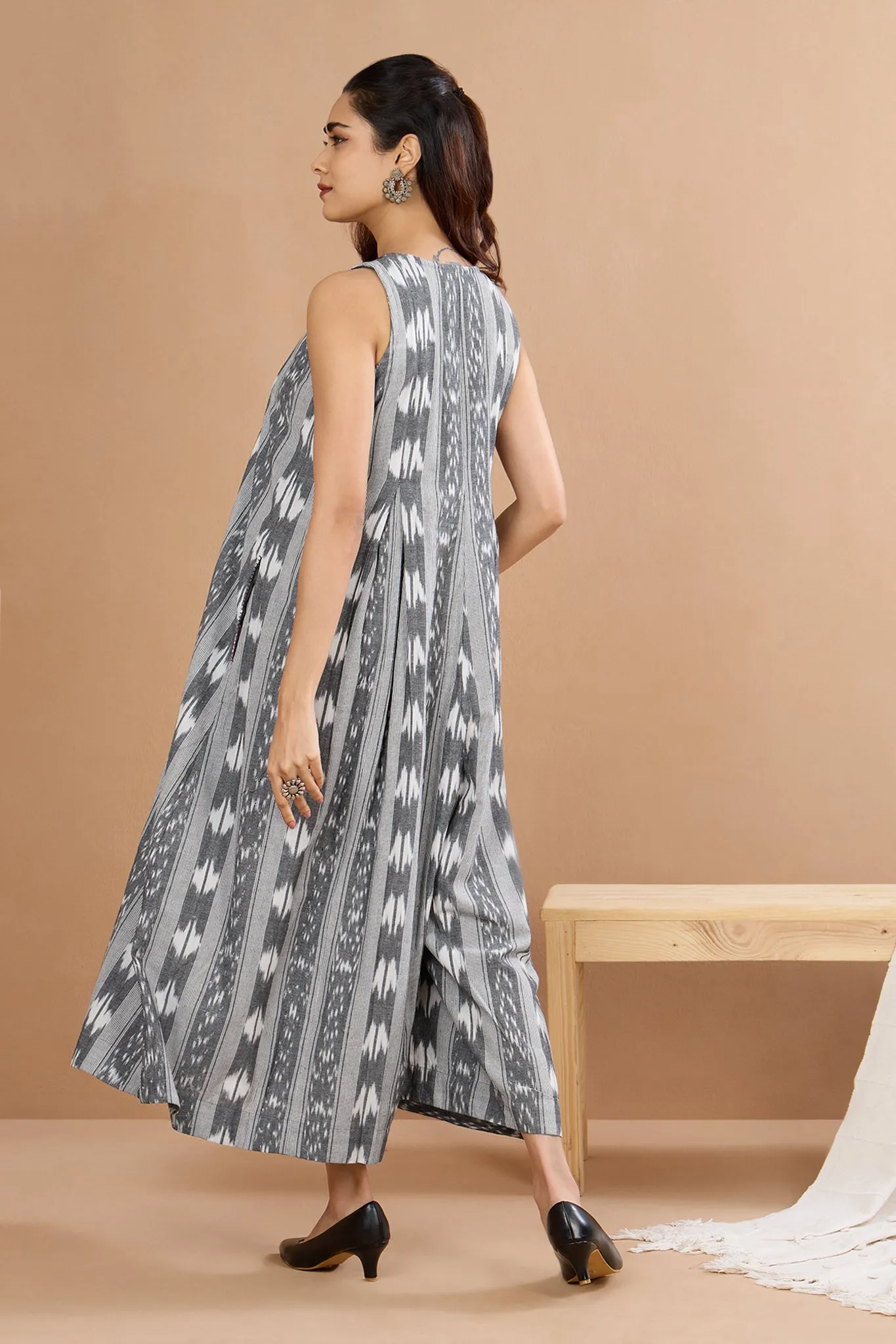 Misty Marble Sleeveless Jumpsuit with Pockets