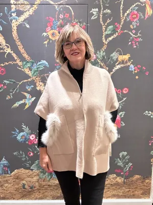 Mitchie's Matchings POYU13 Zip-Up Knit Cape w/ Fox Trim Pockets