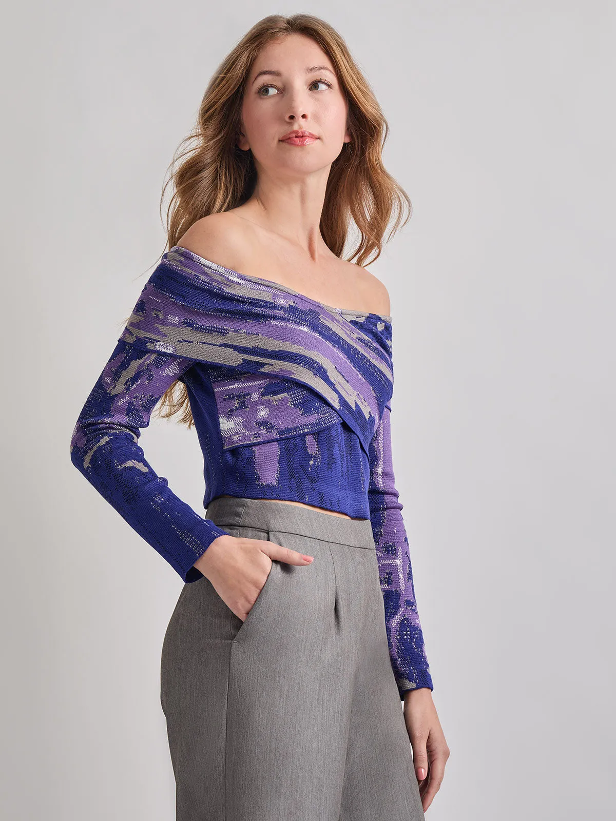 Modern Fit Cropped Cross Body Watercolor Soft Knit Top