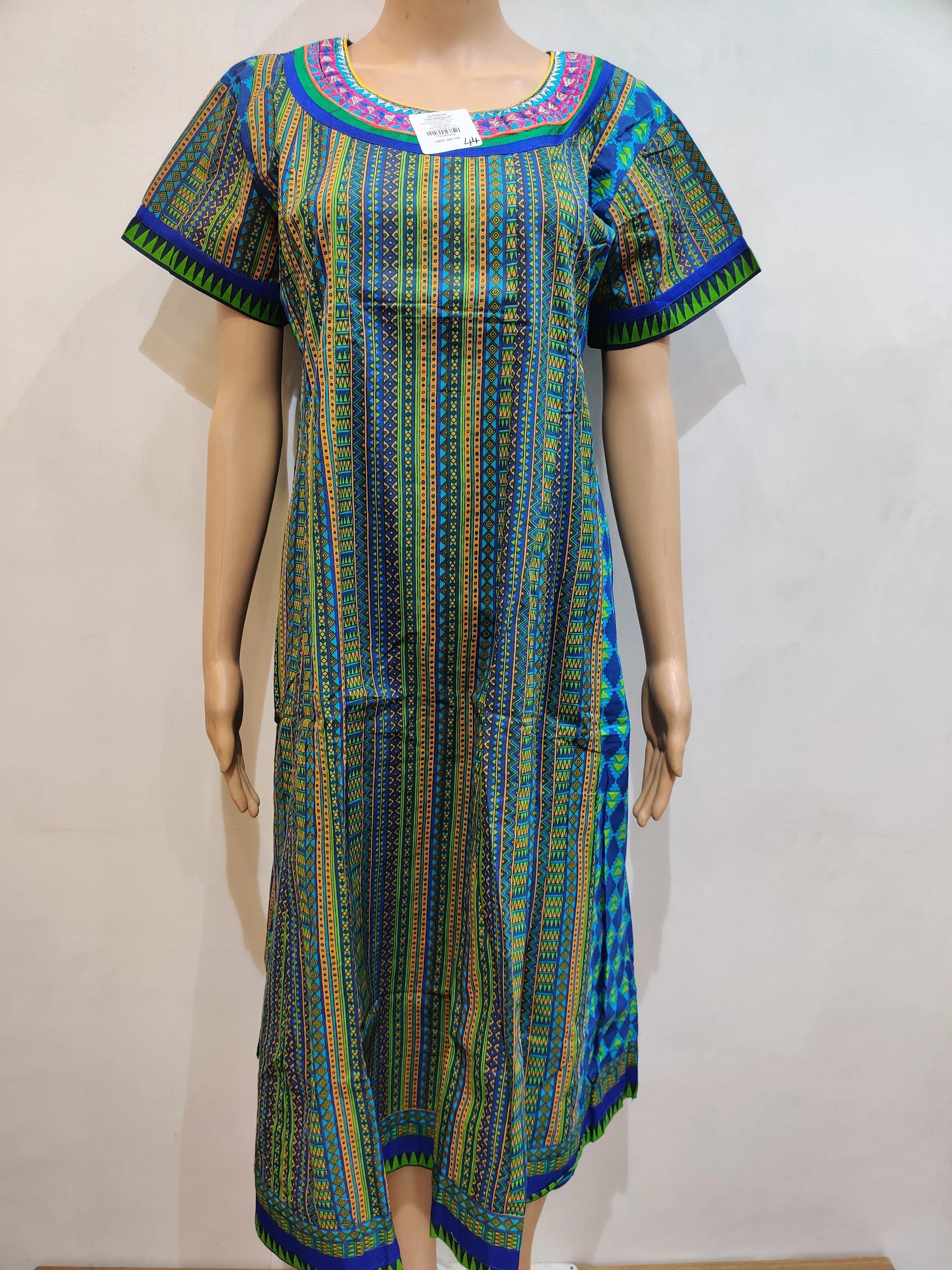 Motiya Kurti