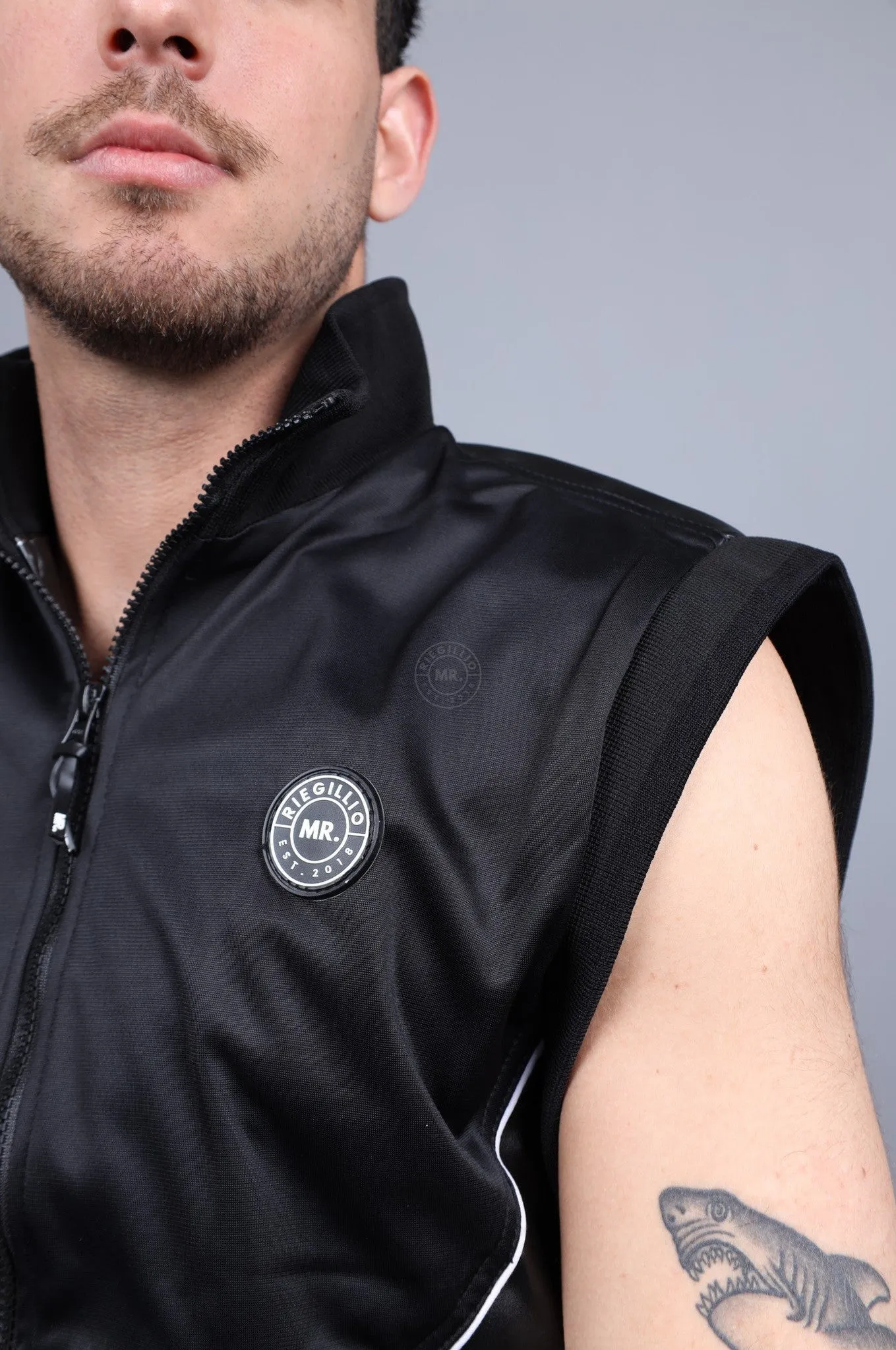 MR. 24 Tracksuit Sleeveless Jacket - Black