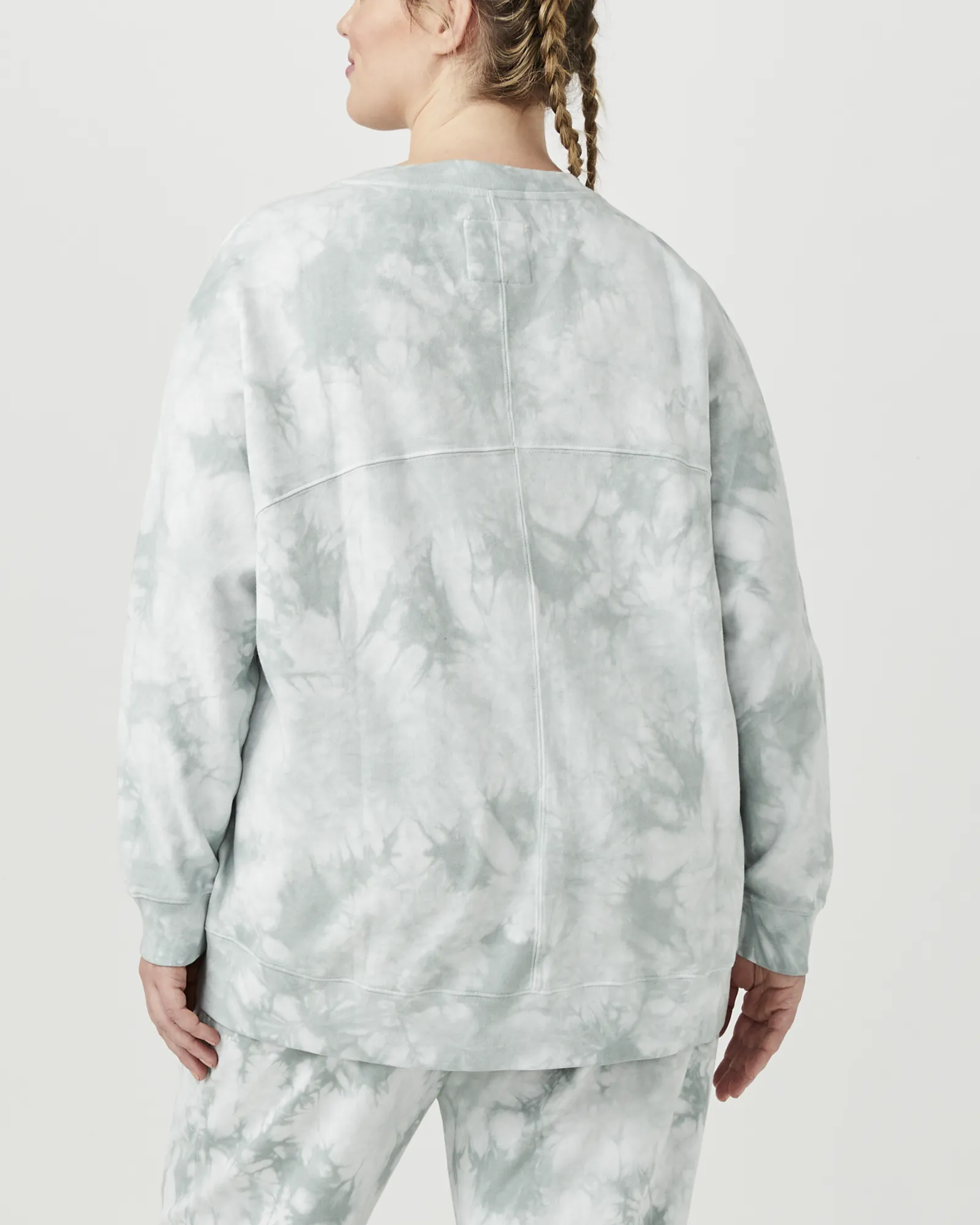 Naara Tie-Dye Pullover | Light Green / Light Grey