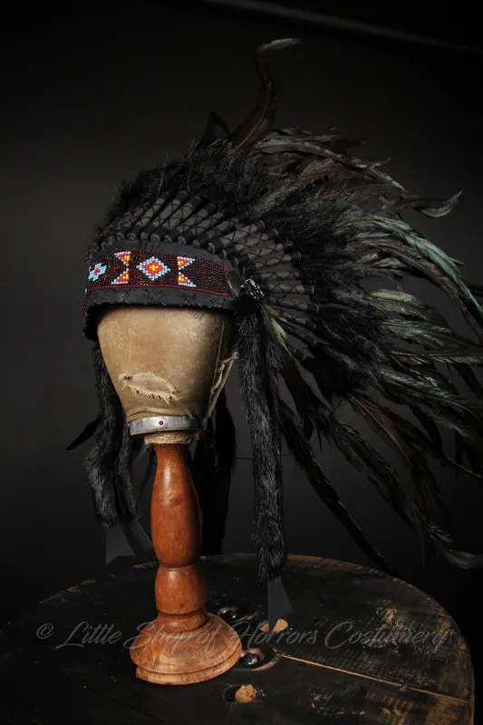 Native American Warbonnet: Short Black