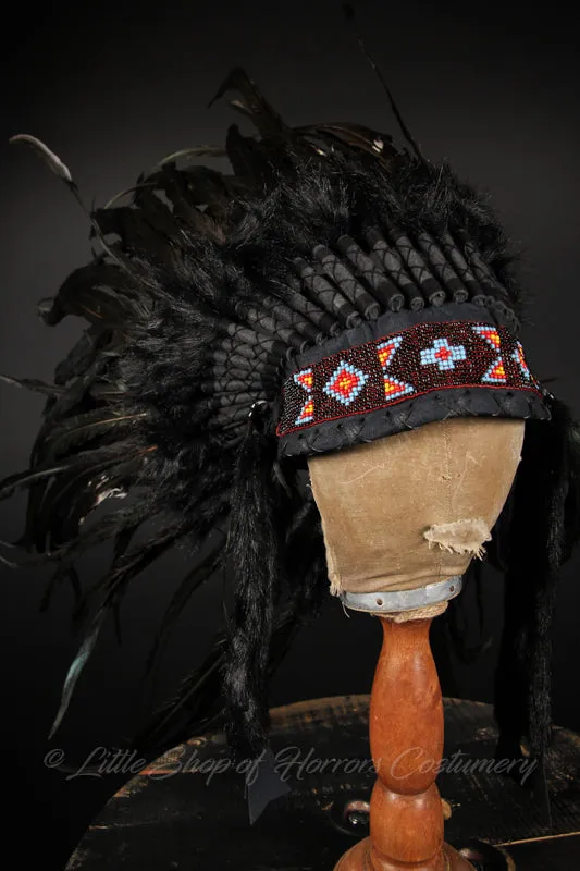Native American Warbonnet: Short Black