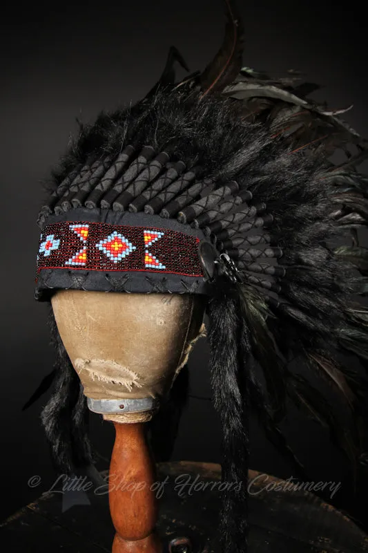 Native American Warbonnet: Short Black