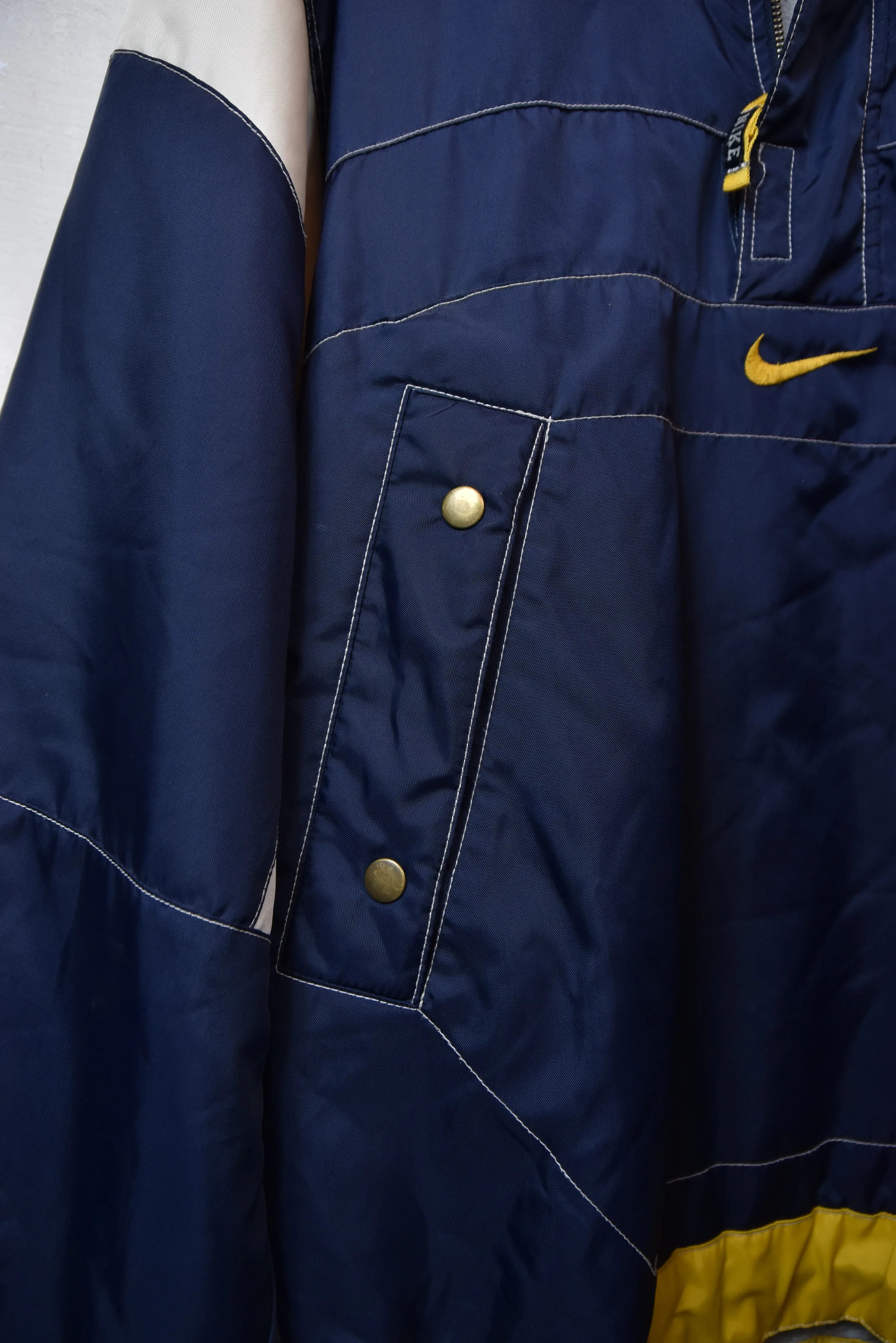NIKE dunkelblauer Nike Nylon Jumper, Gr. XL