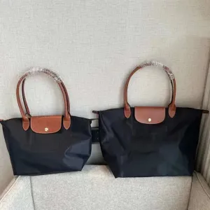 Nylon Shoulder Bag New Ladies Handbag Trend Simple New Style Fashion And Casual Large-Capacity Dumpling-Shaped Tote Bag 2024