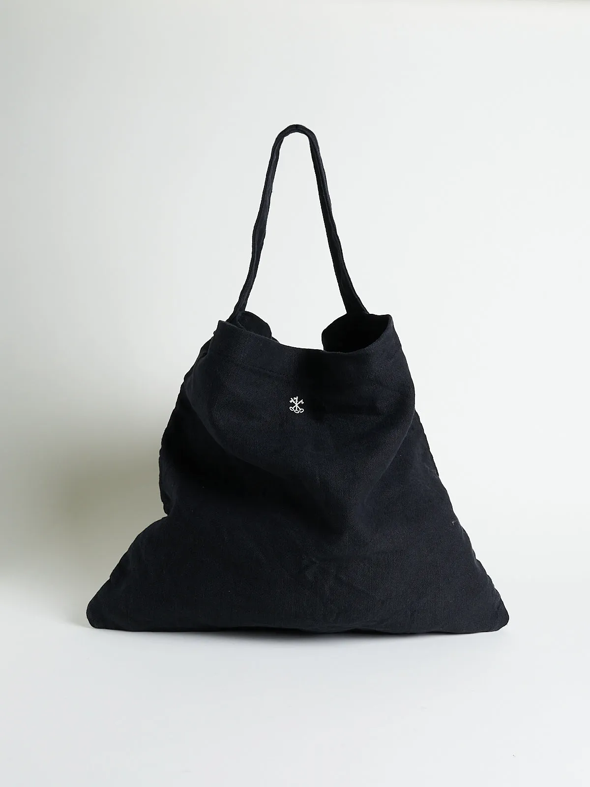 Original Tote ML in Black Linen