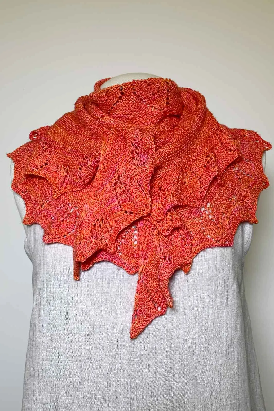 Pattern: Crescent Shawlette