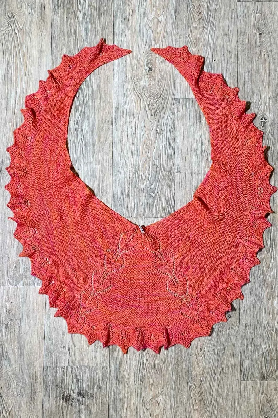 Pattern: Crescent Shawlette