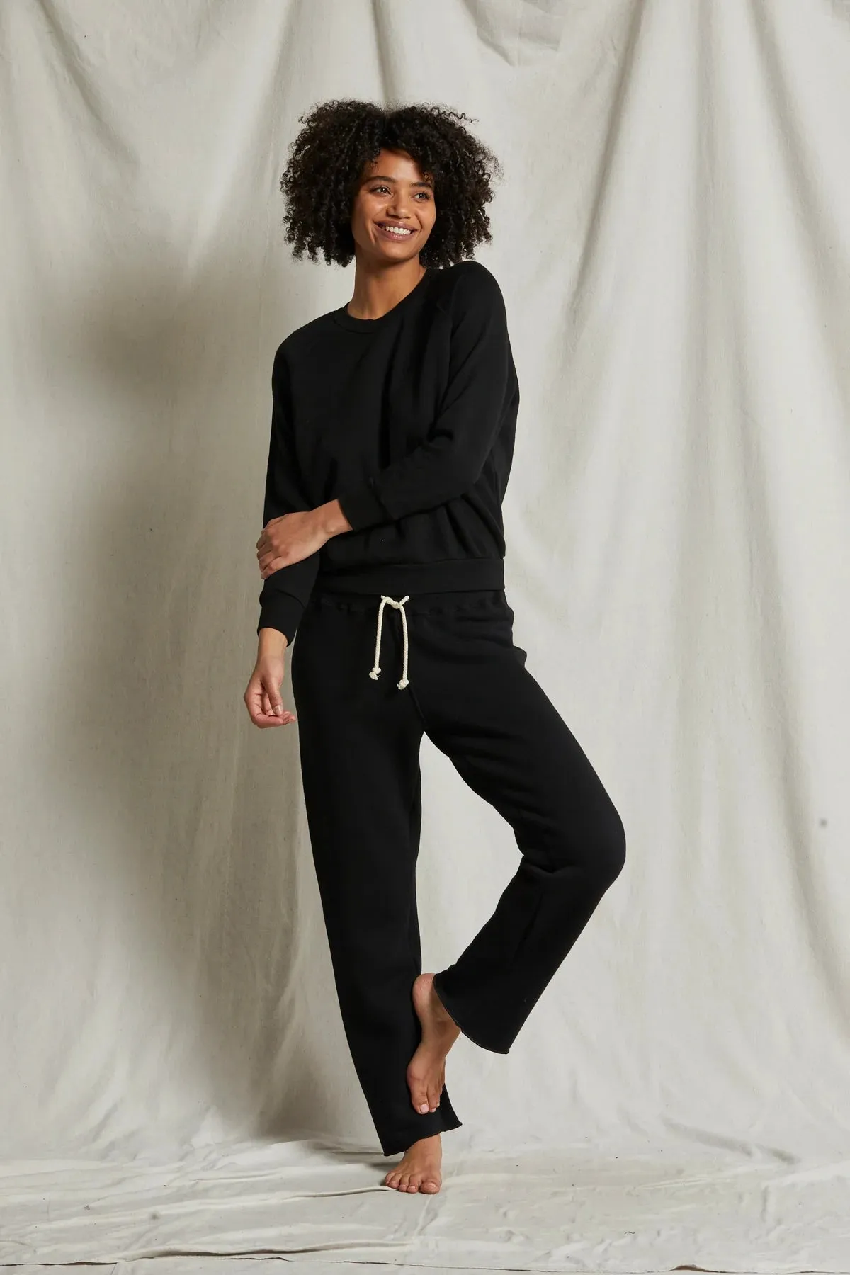 Perfect White Tee Collins Fleece Straight Leg