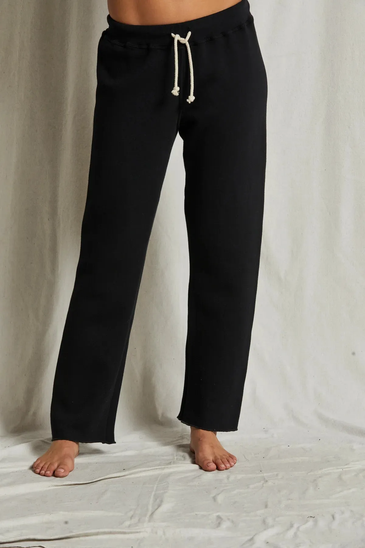 Perfect White Tee Collins Fleece Straight Leg