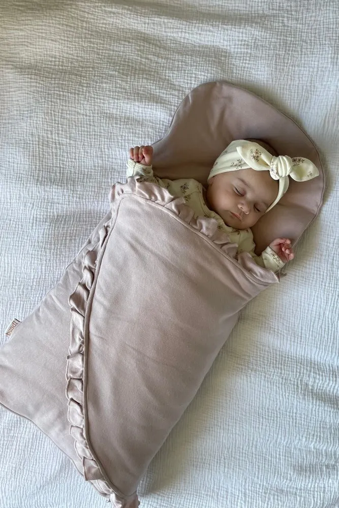 PRE ORDER Bundl Wool Wrap Peony Frill