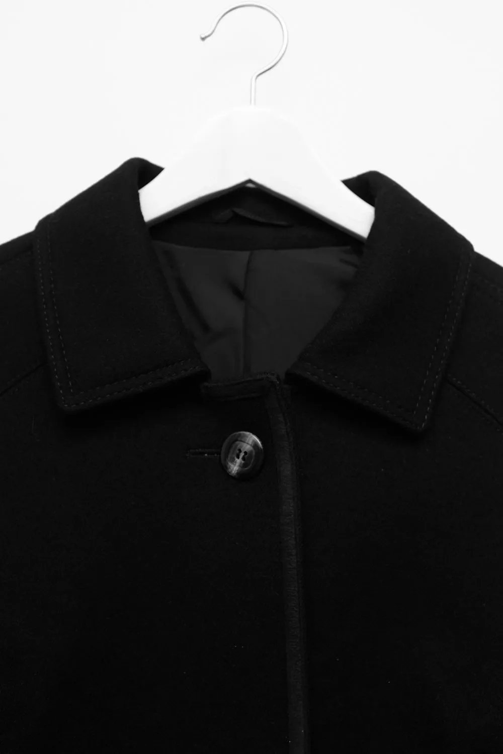 PURE WOOL BLACK MINIMAL COAT