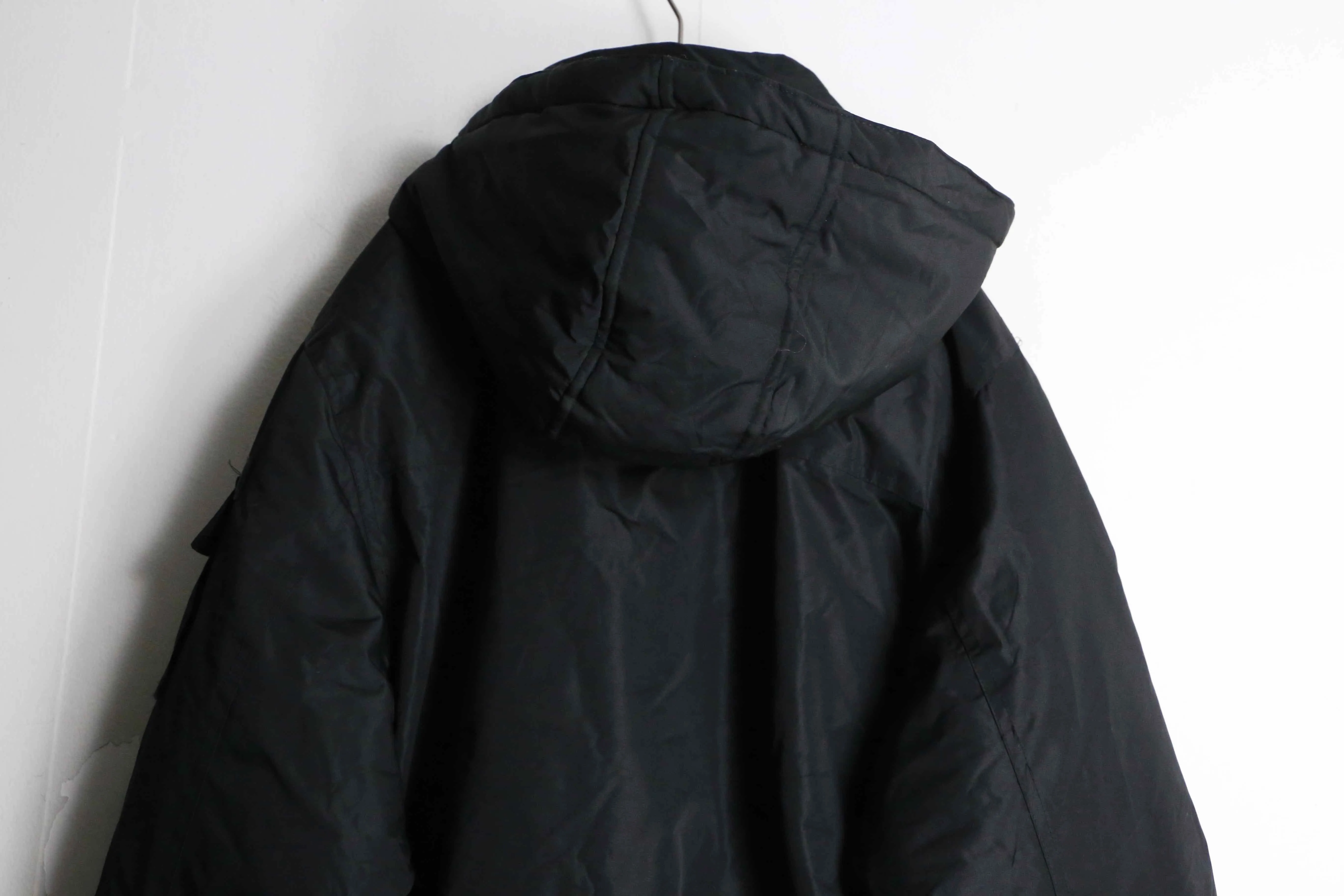 "ROCA WEAR" black down jacket