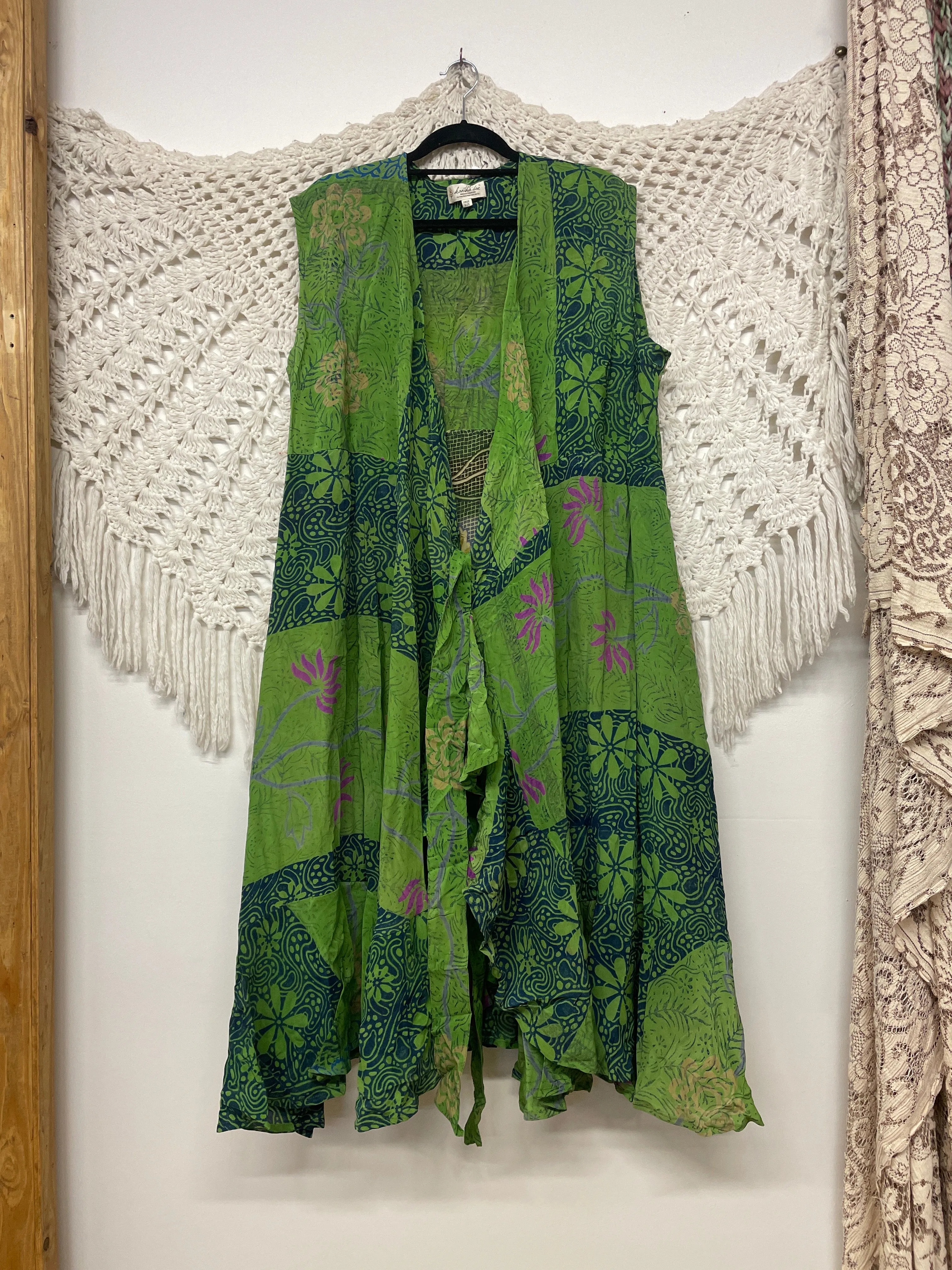 Rhapsody Kimono Vest 0824 014