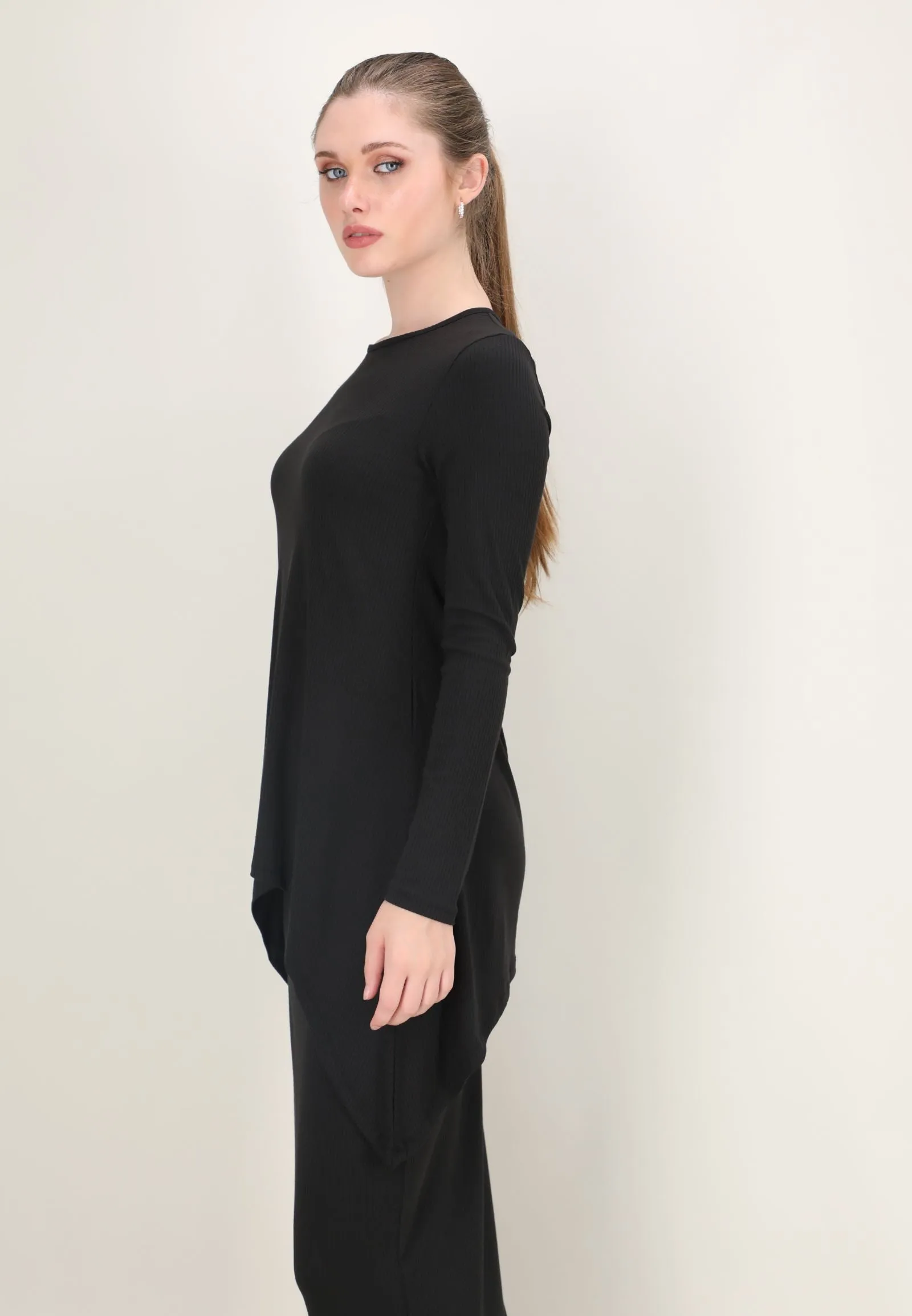 Ribbed Asymmetric T-shirt / Black