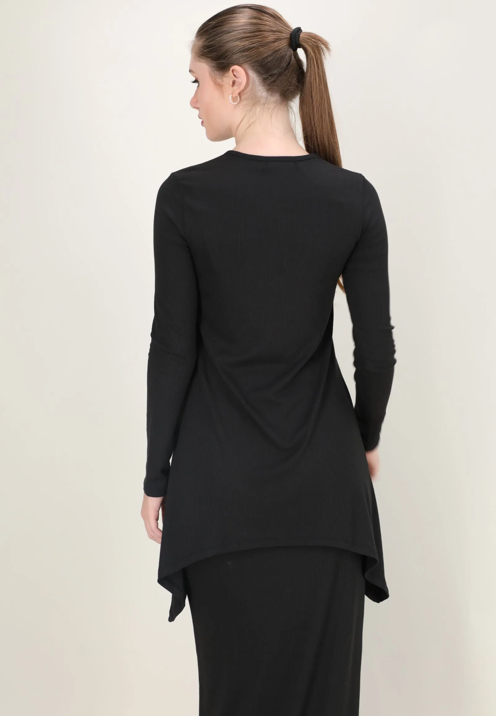 Ribbed Asymmetric T-shirt / Black