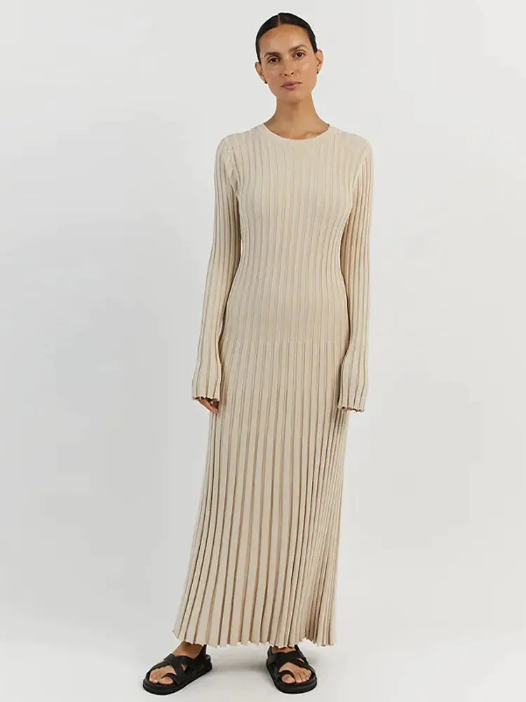 Ribbed Knit Maxi Dress: Elegant Autumn Style (Modest style dress)