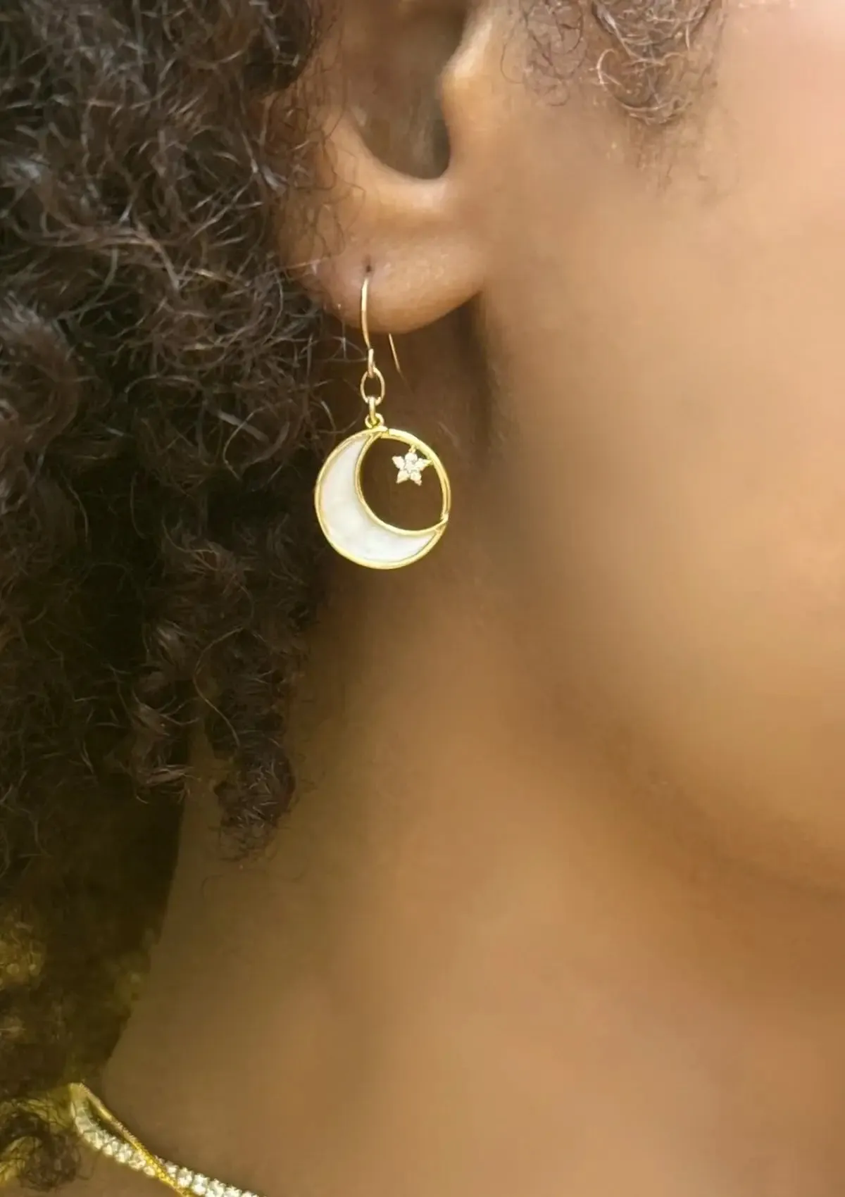 Round Moon Star Mother of Pearl Earrings