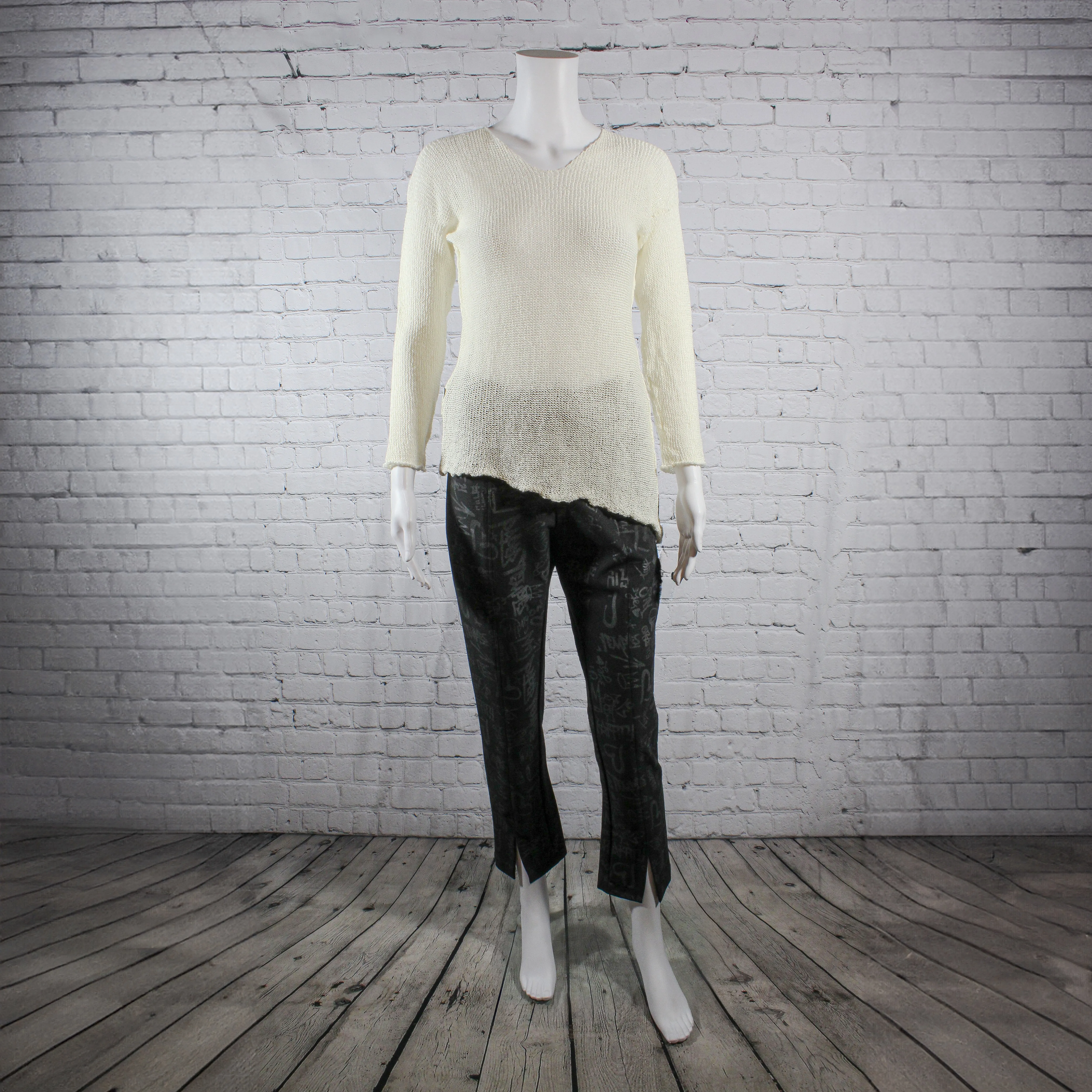 SALE! Julia Pullover Top in Raffia by Paper Temples
