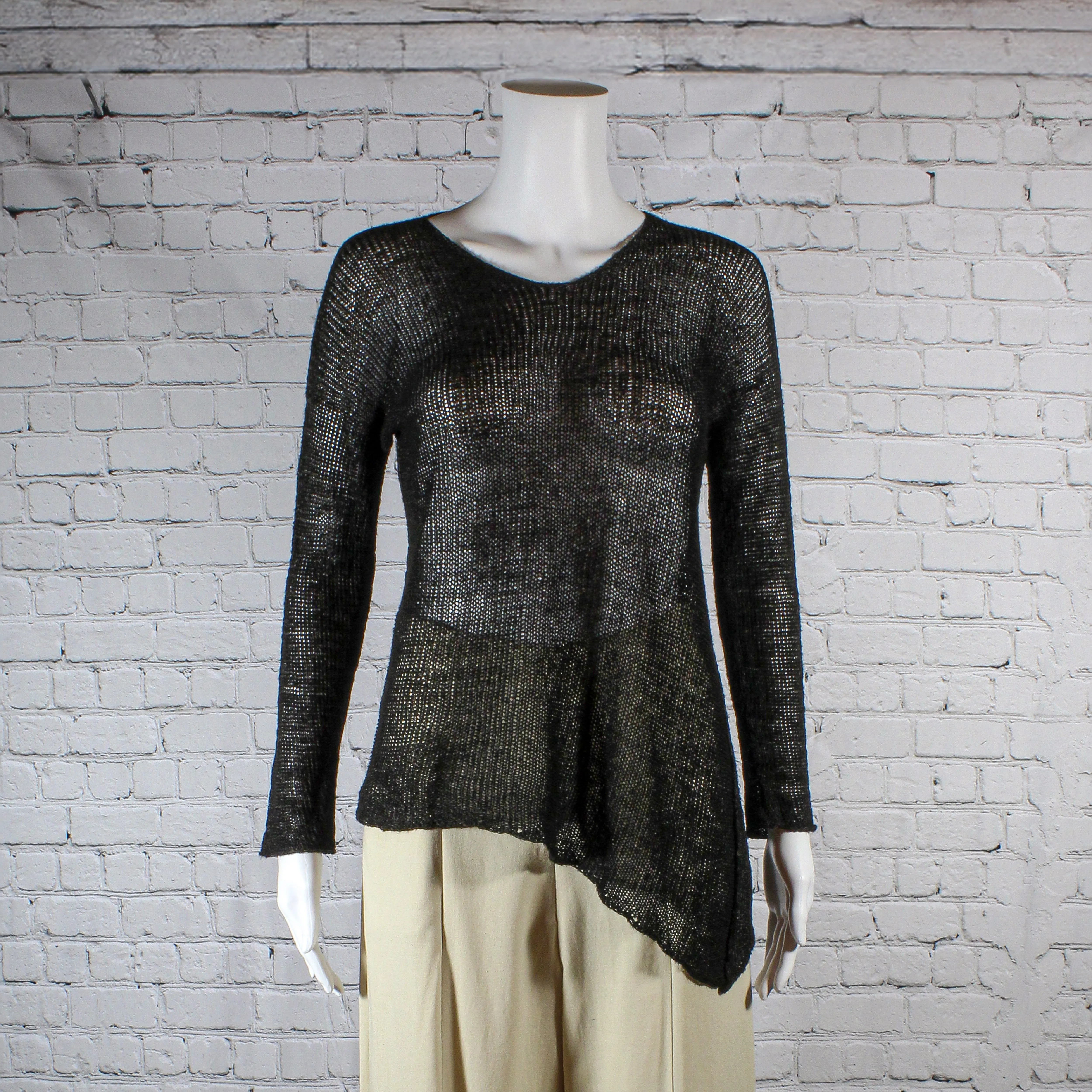 SALE! Julia Pullover Top in Raffia by Paper Temples