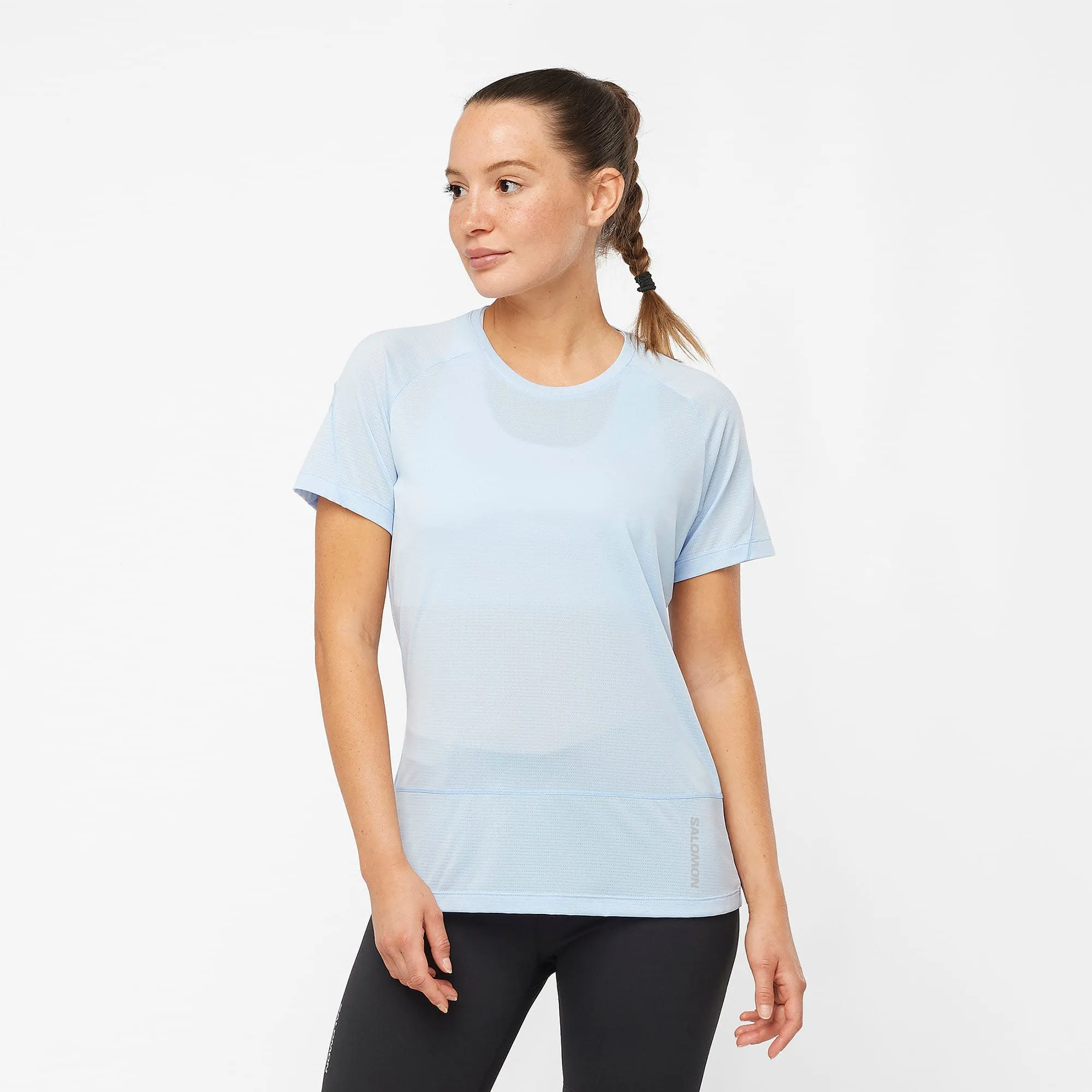 Salomon Women&#x27;s Cross Run Tee Chambray Blue/Heather | Buy Salomon Women&#x27;s Cross Run Tee Chambray Blue/Heather here | Outnorth