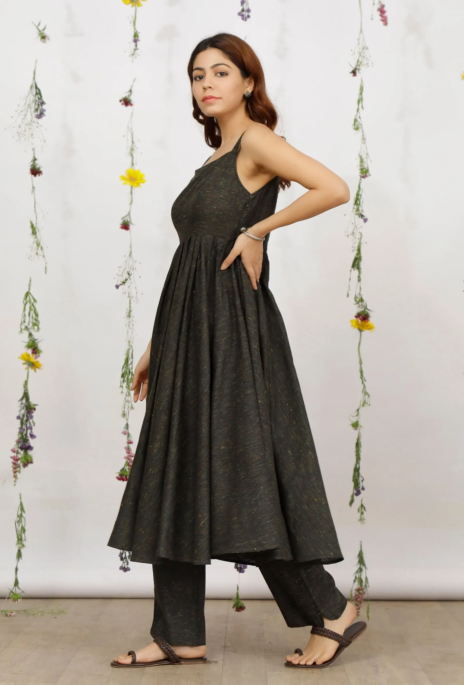 Set of 2: Dark Olive Sleeveless Cotton Khadi Kurta with Dark Olive Straight Pants
