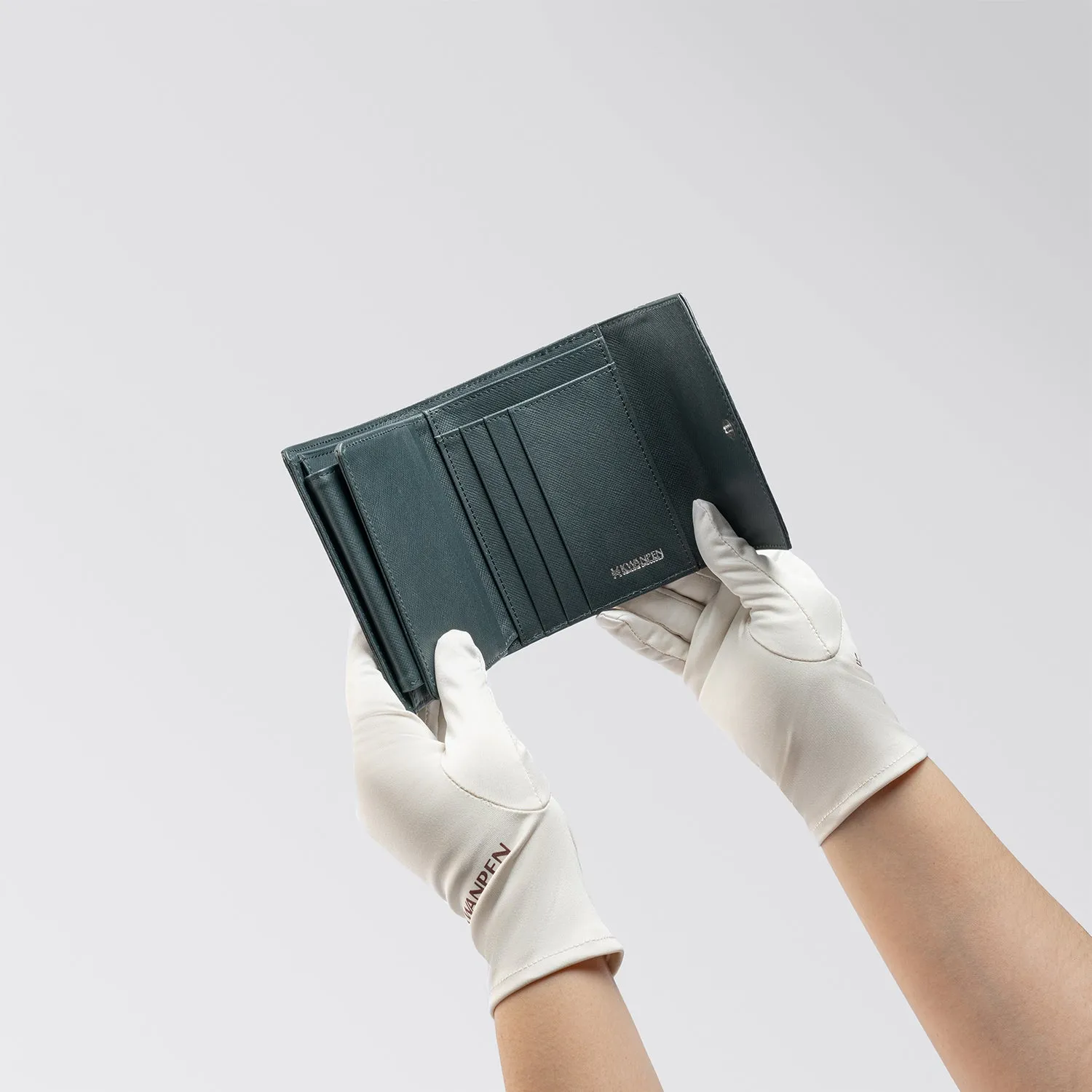 SHORT WALLET