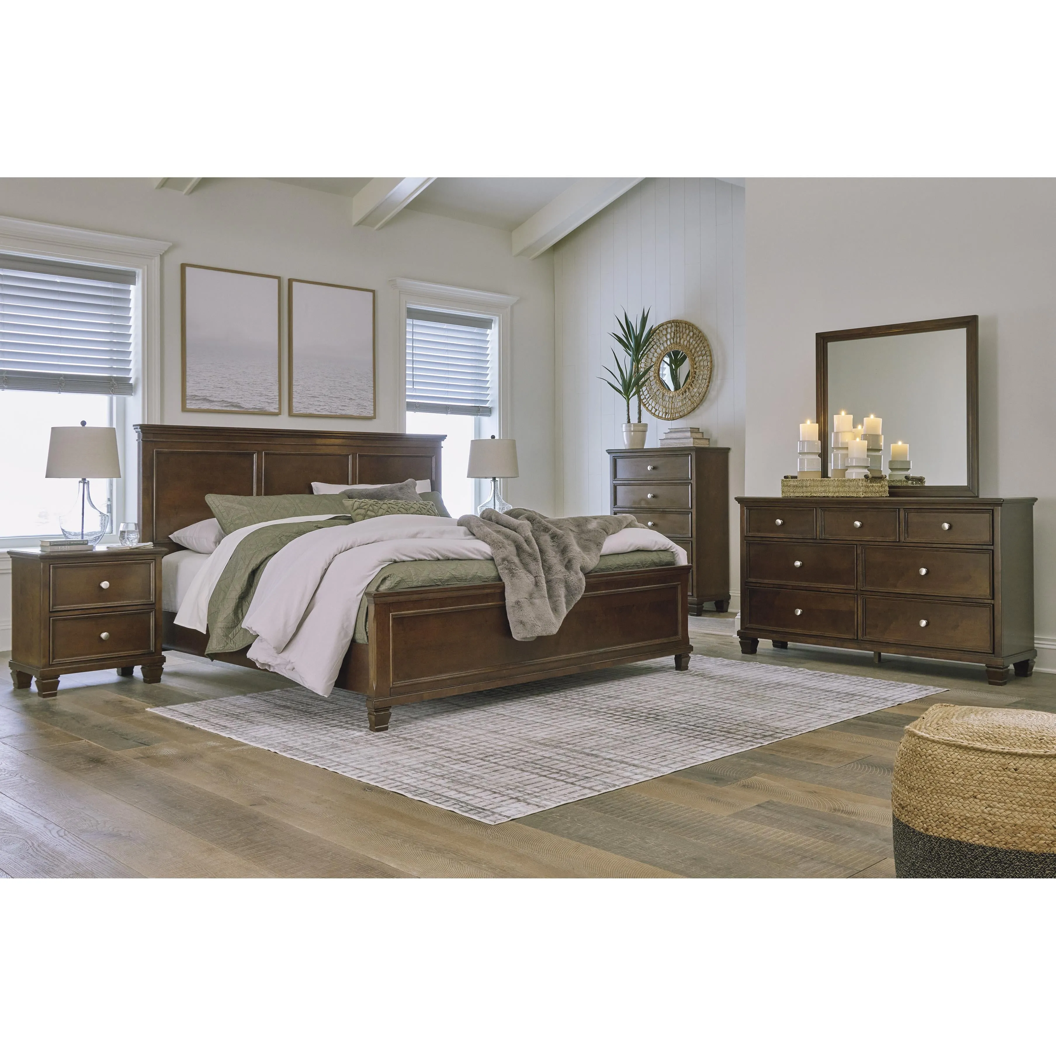 Signature Design by Ashley Danabrin 2-Drawer Nightstand B685-92