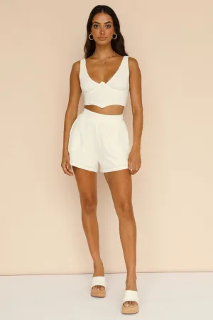 Simple Loving Shorts White
