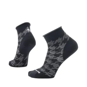 Smartwool Everyday Lifestyle Hounds Tooth Ankle Socks in Black