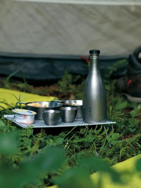 SNOW PEAK TITANIUM SAKE BOTTLE
