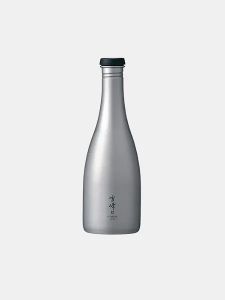 SNOW PEAK TITANIUM SAKE BOTTLE