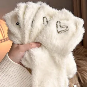 Sohiwoo Simple Lovely Cozy Hairy Mink Velvet Socks Autumn Winter Hosiery Thickened Plush Warm Sleep Home Fluffy White Heart-shaped Socks
