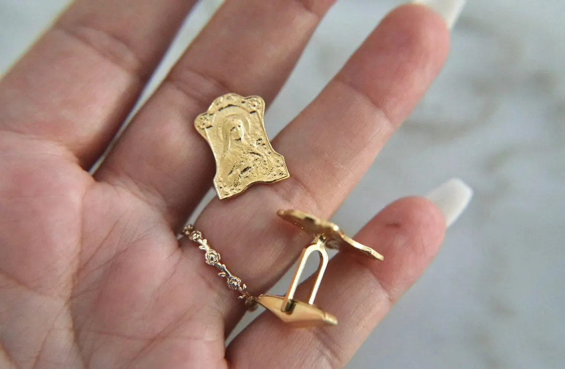 St. Thérèse of Lisieux Cufflinks in Vermeil